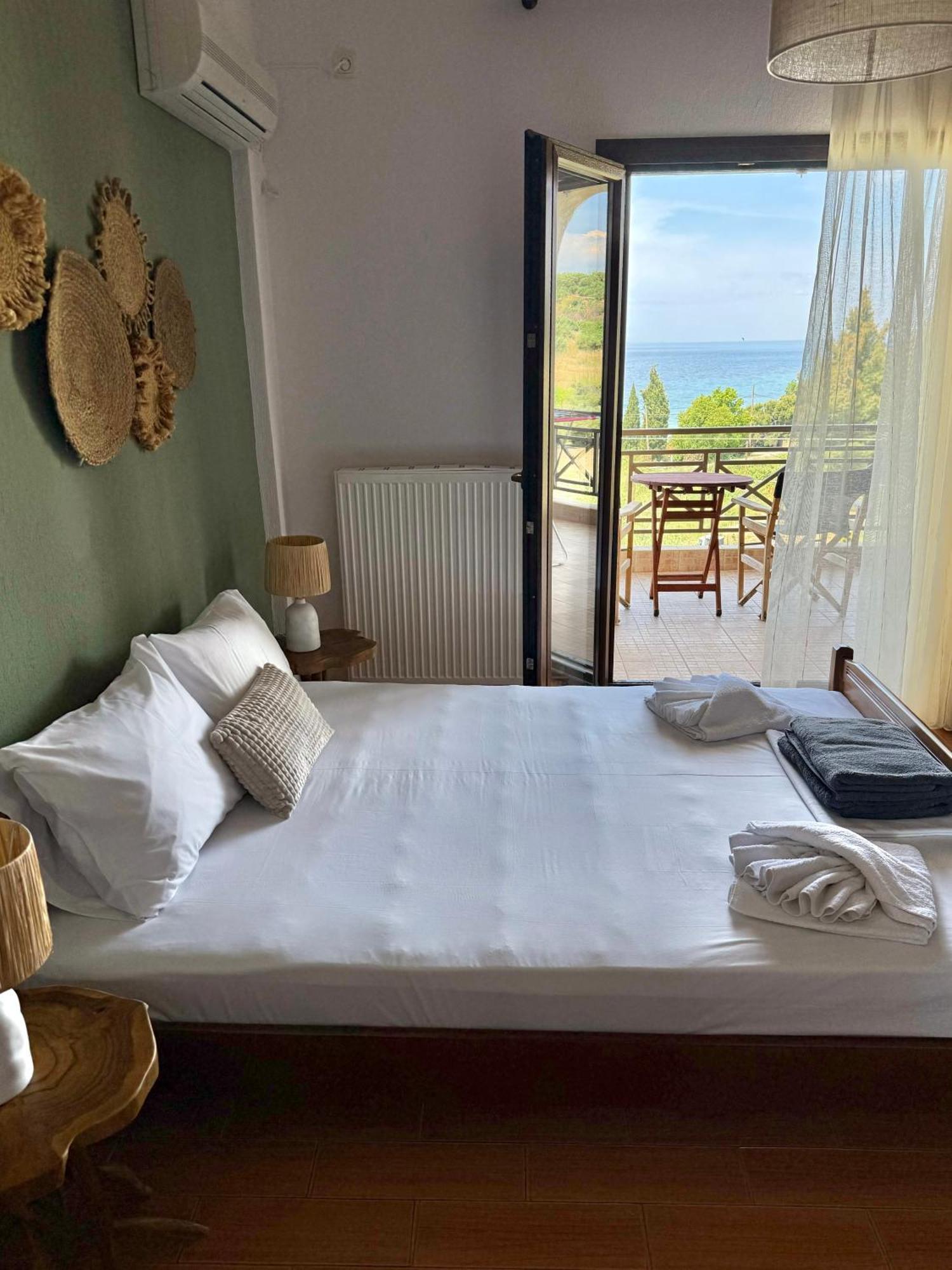 Ambelos Village Seaview And Pool Neos Marmaras